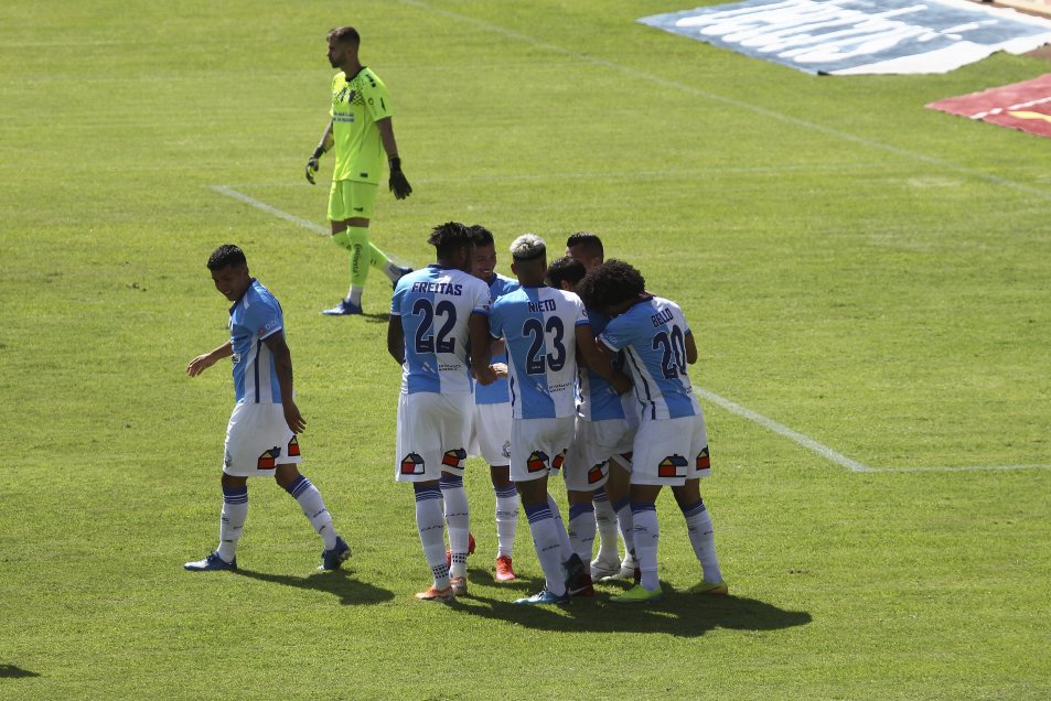 Antofagasta y Palestino sellaron un empate con gusto a poco