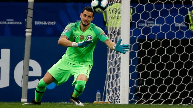 Roberto “Cóndor” Rojas: Arias debe ser uno de los tres arqueros de la selección