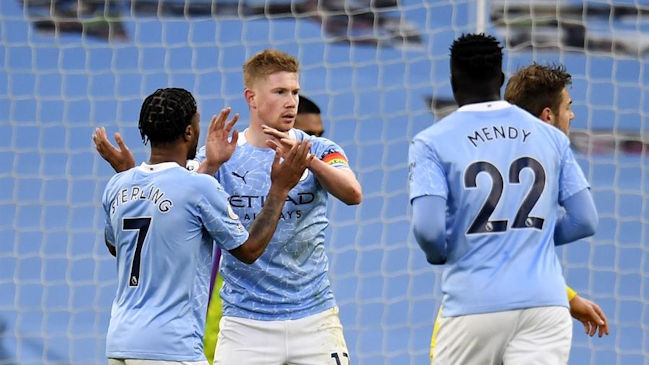 Manchester City tumbó a Fulham y escaló a lo alto de la Premier League