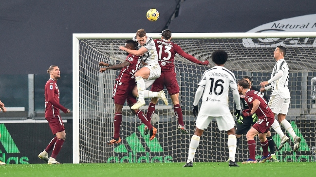 Juventus reaccionó al final y venció a Torino en el clásico de Turín