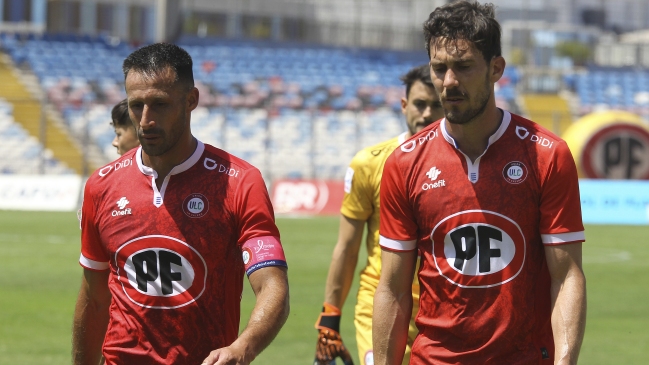 Unión La Calera comunicó un caso positivo de coronavirus en su delegación