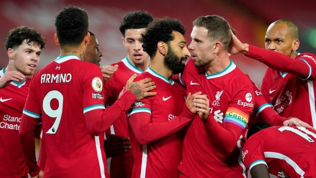 Liverpool se reencontró con su público con un contundente triunfo sobre Wolverhampton