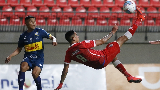 “Se mandó tremendo golazo”: Fanáticos enloquecieron con la chilena de Andrés Vilches