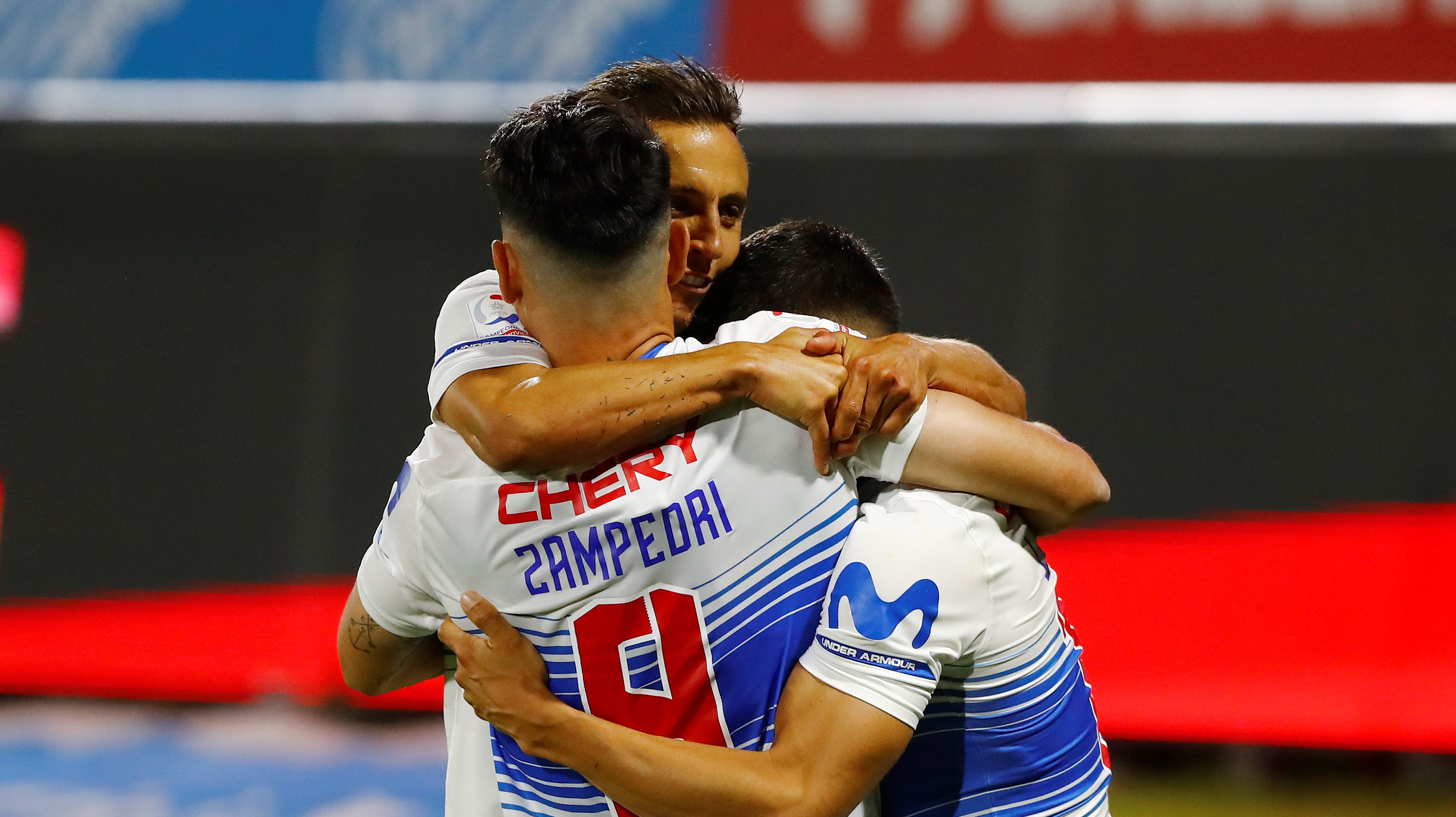 “La Franja”: Universidad Católica prepara su duelo ante Vélez por Copa Sudamericana