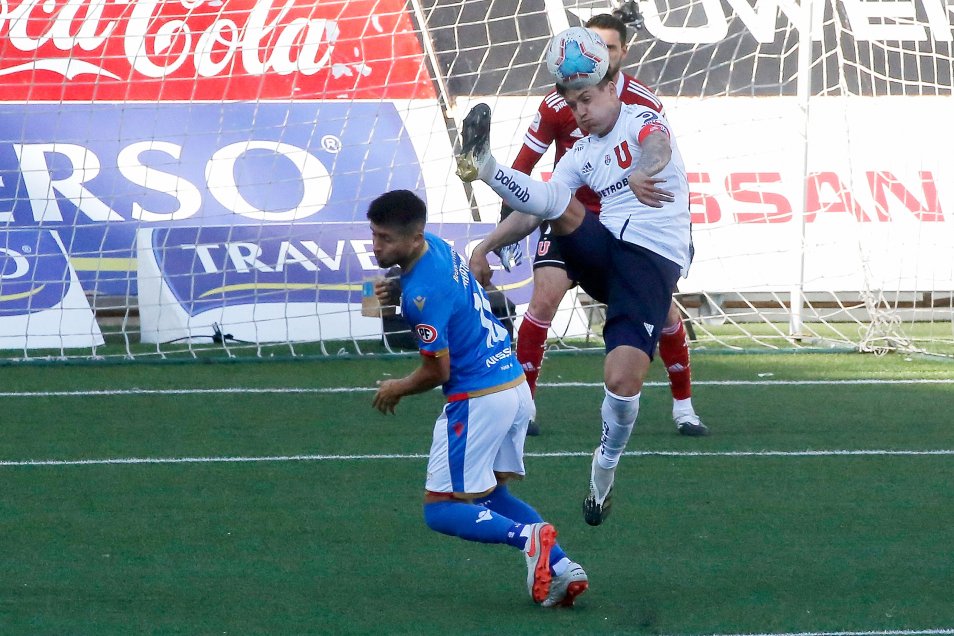 Universidad de Chile doblegó la resistencia de Audax Italiano en el campo sintético de La Florida