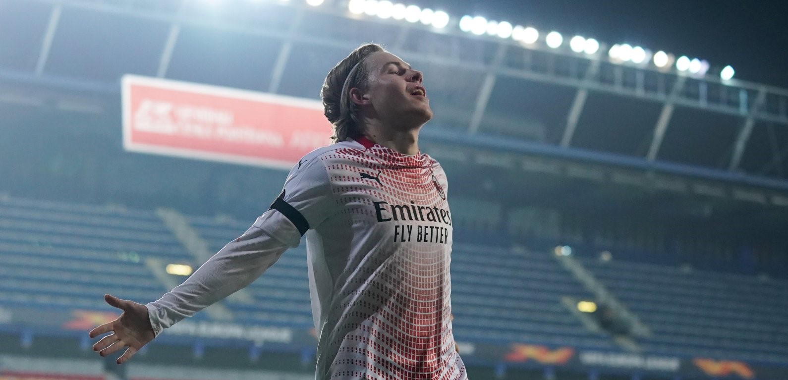 AC Milan avanzó como primero de grupo en la Europa League tras batir a Sparta Praga