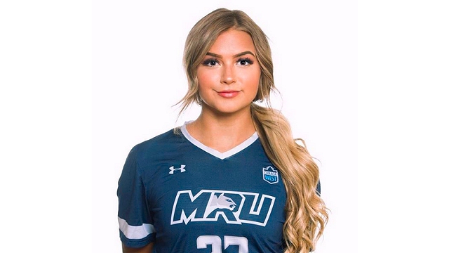 ¿La querrán en Macul? El regalo de Colo Colo femenino a Jullien Ramírez