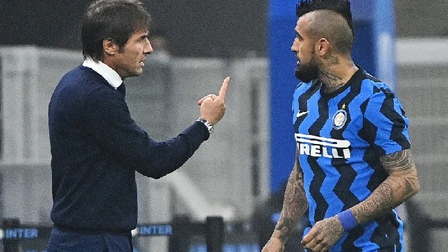 Antonio Conte confirmó ausencia de Vidal ante Cagliari: Tiene un pequeño problema muscular