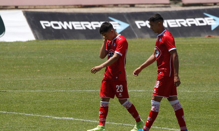 El coronavirus complica a Unión La Calera: Tres casos confirmados y seis probables