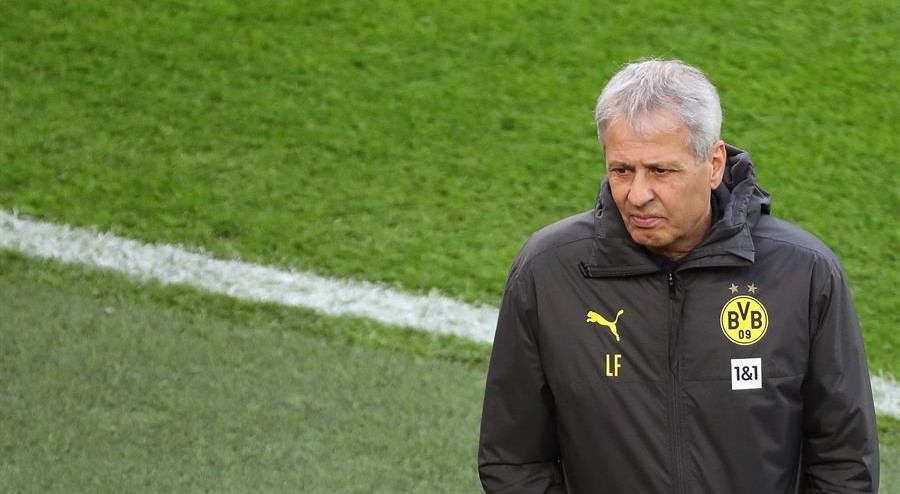 Borussia Dortmund despidió a su técnico por malos resultados en la Bundesliga