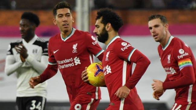 Mohamed Salah salvó de la derrota a Liverpool frente a Fulham en Inglaterra