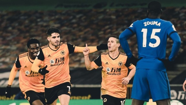 Wolverhampton sorprendió a Chelsea y lo venció en la agonía en la Premier League