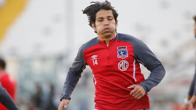 Fernández, Insaurralde y Carmona seguirán hasta el final de temporada en Colo Colo