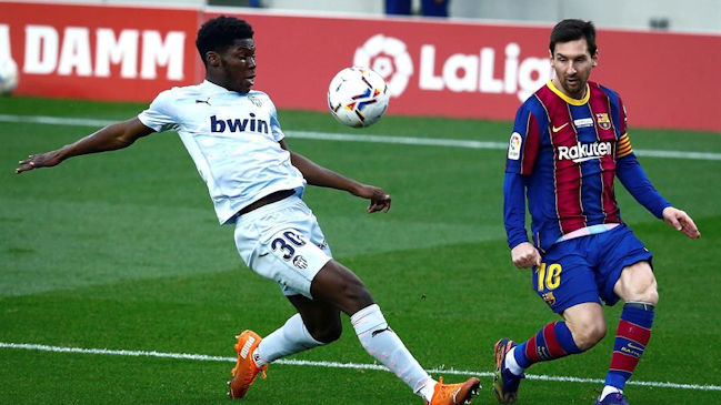 Lionel Messi igualó a Pelé en el número de goles convertidos jugando por un mismo club