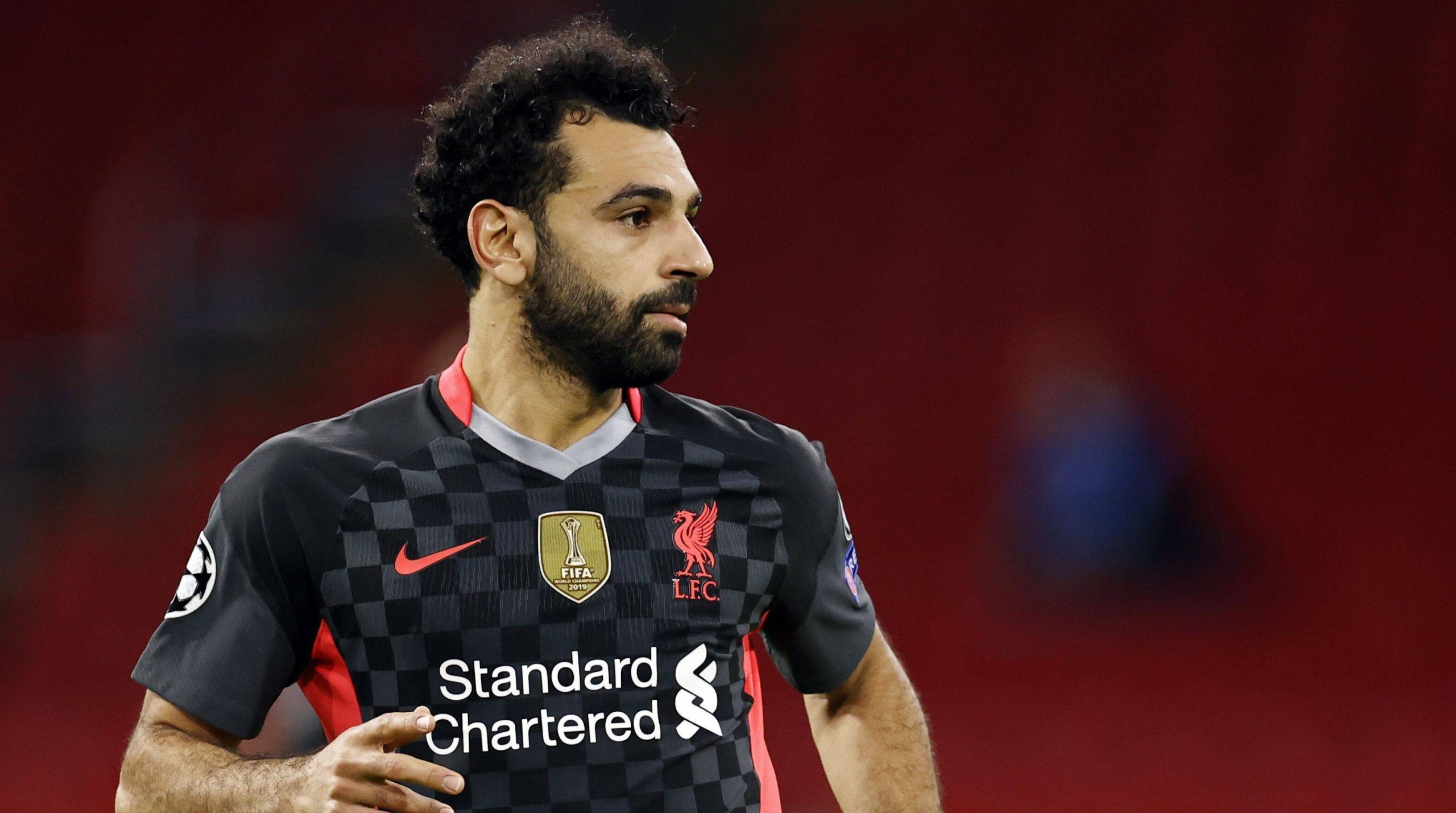 Mohamed Salah “no está feliz” en Liverpool y suena con fuerza en Barcelona