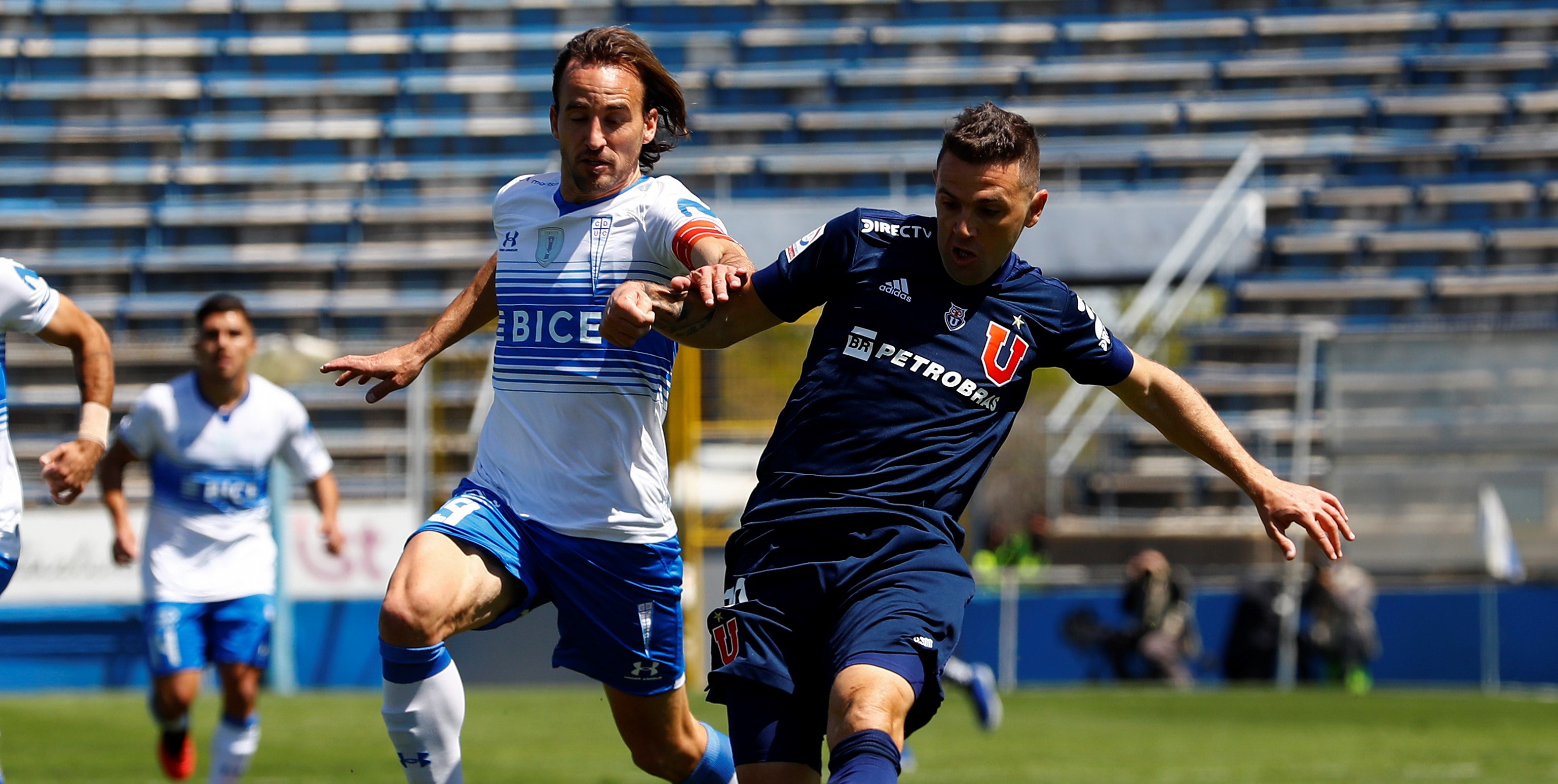 ¡Vive el clásico universitario! Hinchada Cooperativa te invita al duelo entre U. de Chile y la UC