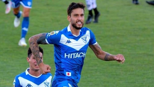 El tremendo golazo de tiro libre de Ricky Alvarez en el triunfo de Vélez ante Central Córdoba