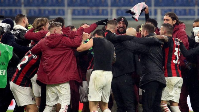¡Locura total! AC Milan ganó en los descuentos ante Lazio y recuperó el primer lugar en Italia