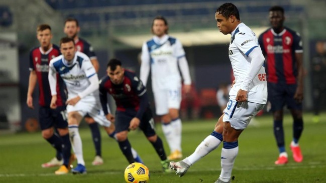 Bologna con Gary Medel rescató un empate en vibrante duelo contra Atalanta