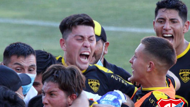 Fernández Vial venció en la agonía a I. de Cauquenes y se afirmó como escolta en la Segunda División