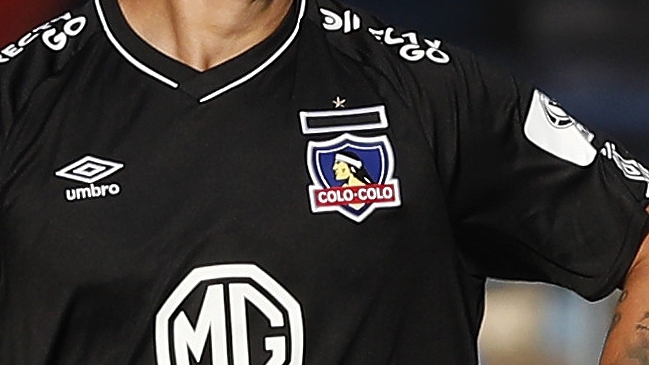Medio británico recordó que escudo de Colo Colo quedó entre los 10 más bellos del mundo