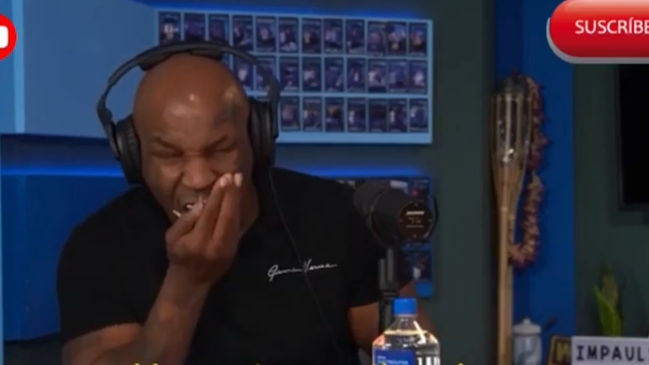 Mike Tyson causó furor al comer hongos alucinógenos en medio de una entrevista