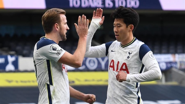 Marcelo Bielsa comenzó 2021 con una frustrante derrota ante el Tottenham de Mourinho