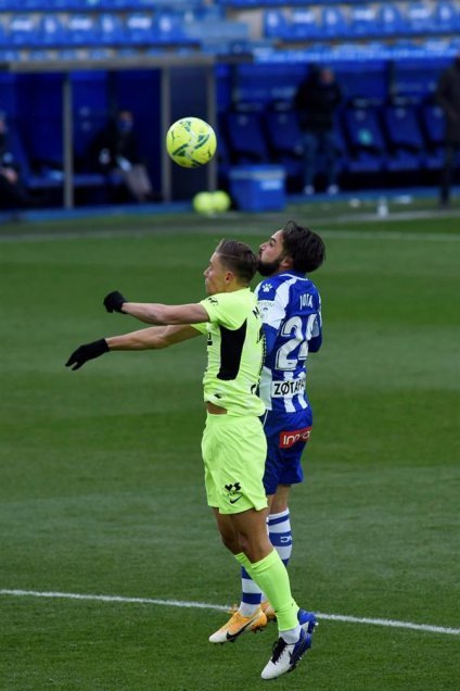 Luis Suárez le dio un valioso triunfo a Atlético de Madrid ante Alavés