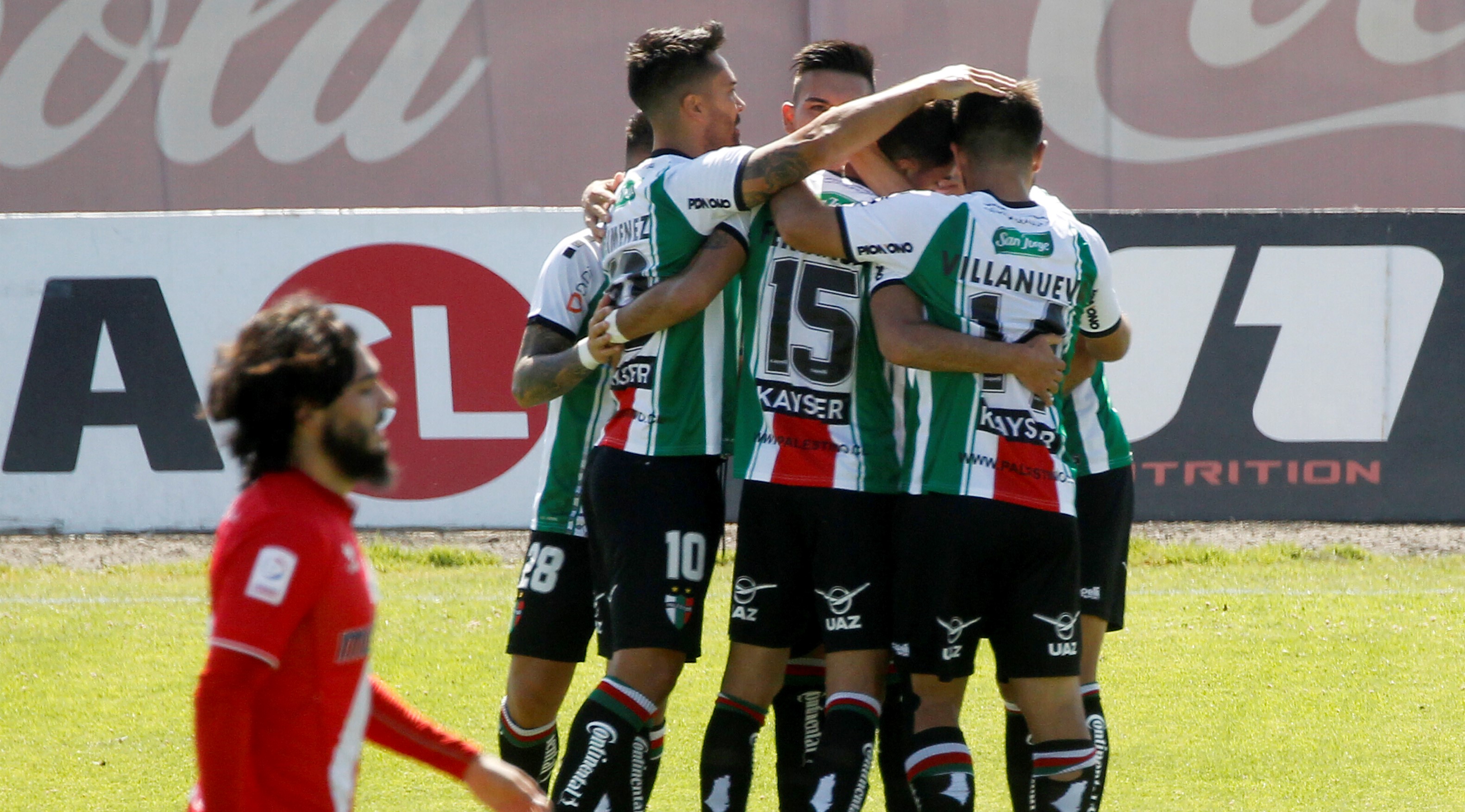 Palestino derribó a Curicó Unido y se afianzó en puestos de clasificación a Copa Sudamericana