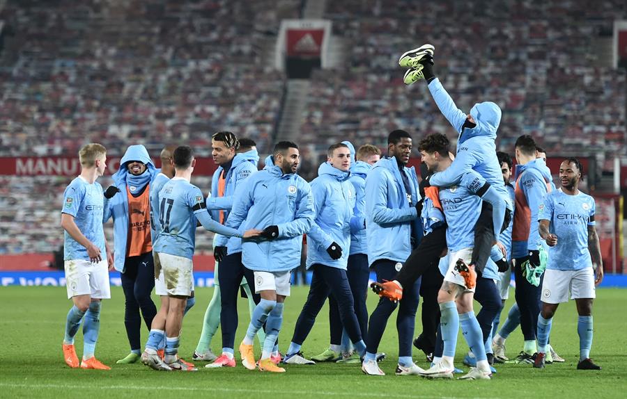 Los goles del clásico que el City le ganó al United para llegar a la final en la Copa de la Liga