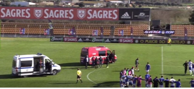 Jugador que sufrió paro cardiorrespiratorio durante un partido falleció en Portugal