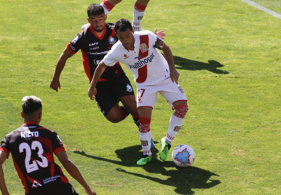 Curicó Unido dejó atrás negativa racha y trepó en la tabla de posiciones