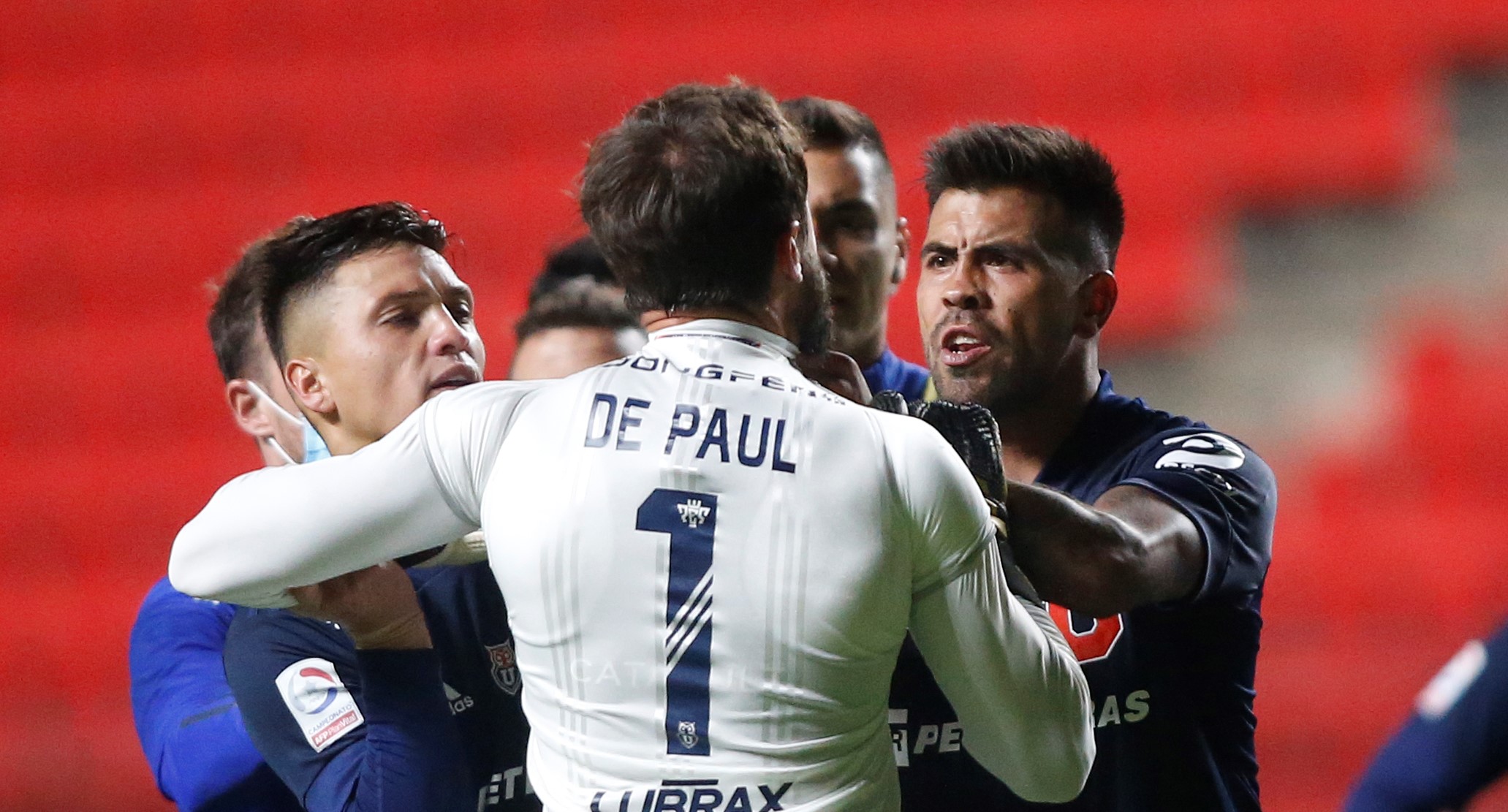 Héctor Hoffens: Gonzalo Espinoza discute con todos los jugadores y eso es malo para la unión