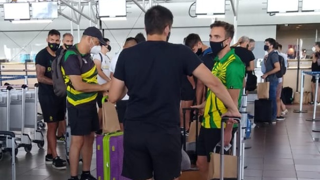 Presidente de Defensa y Justicia: Gracias al embajador Rafael Bielsa pudimos salir de Chile