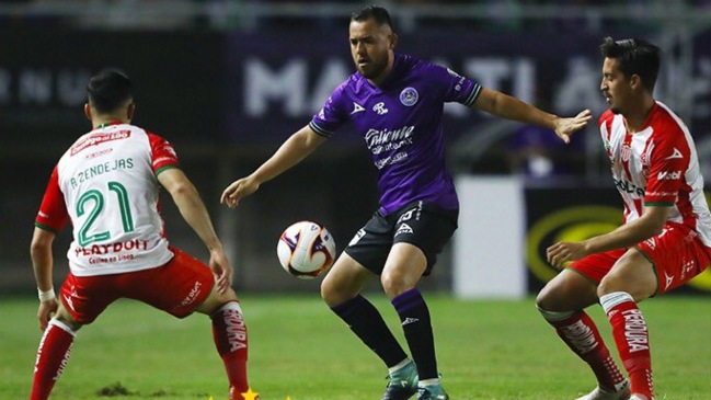 Delgado anotó, pero no pudo evitar la derrota de Necaxa ante Mazatlán en duelo de chilenos