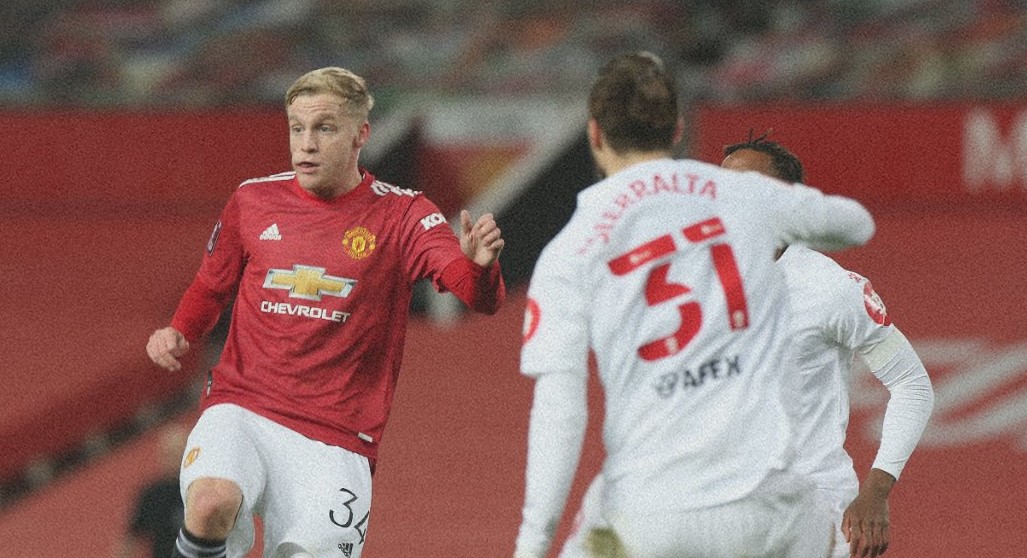 Francisco Sierralta fue titular en caída de Watford ante Manchester United en la FA Cup