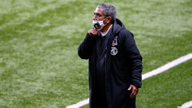 Gualberto Jara desmintió que le hicieran la “cama” en Colo Colo y acusó falta de respaldo de la dirigencia