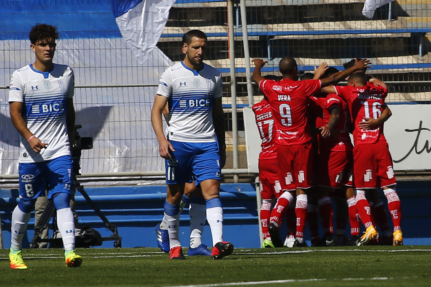 Federico Castro abrió el marcador para Curicó Unido ante Universidad Católica