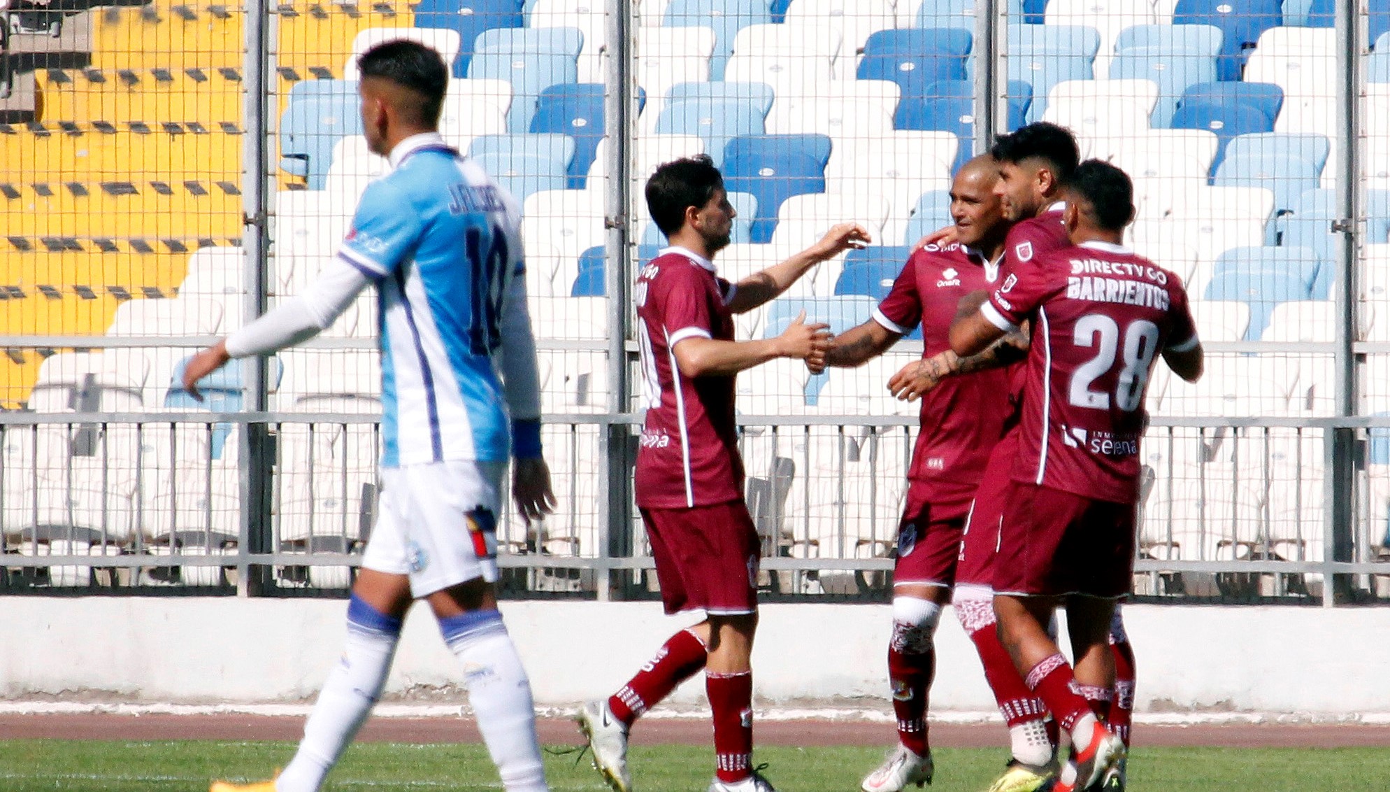 La Serena rescató un empate agónico frente a Antofagasta y estiró su largo invicto