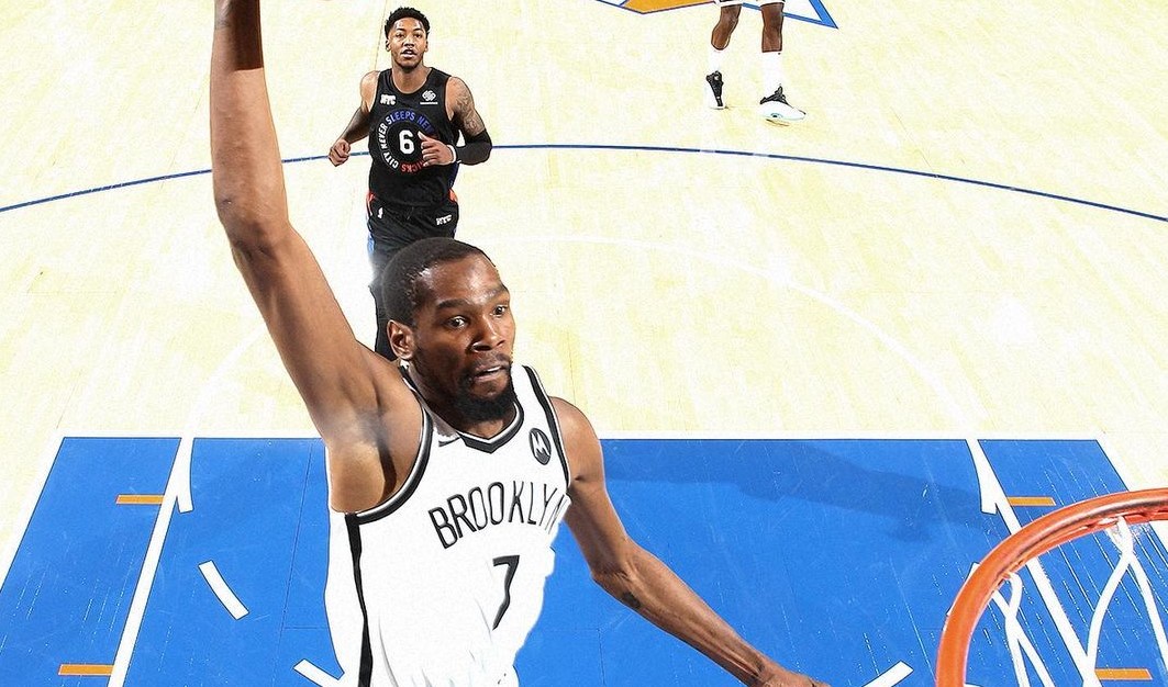 Brooklyn Nets contó con un inspirado Durant para quedarse con el clásico ante New York Knicks