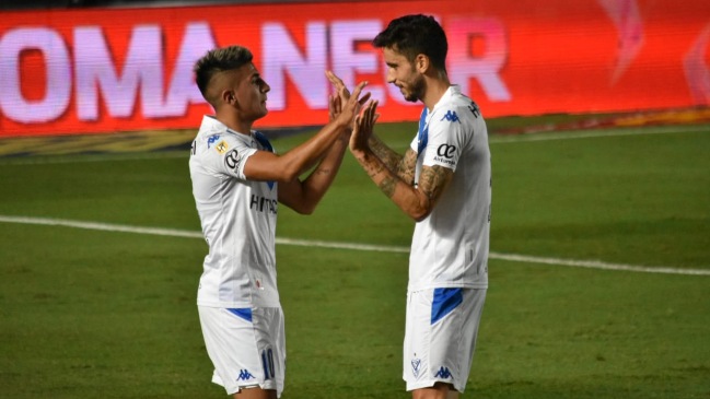 Vélez derrotó a Rosario Central y conquistó la fase de complementación de la Copa “Maradona”