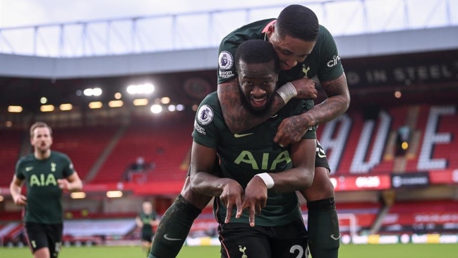 Tottenham batió a Sheffield y se metió cuarto en la Premier
