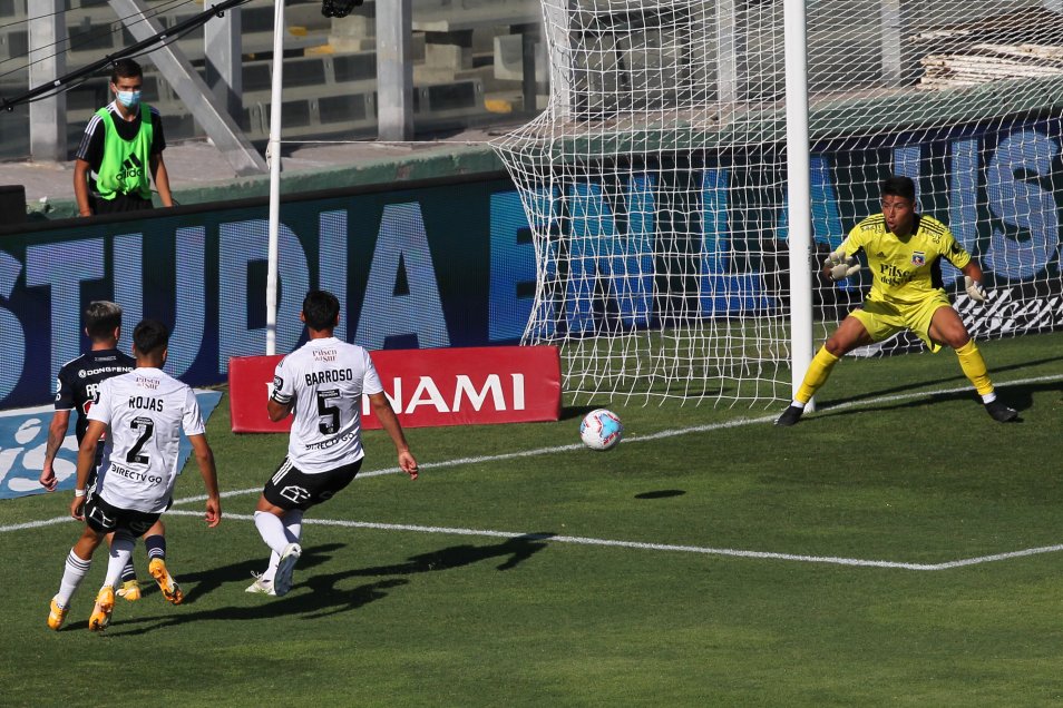 Colo Colo anuló a la U y mantuvo su racha invicta en el Monumental