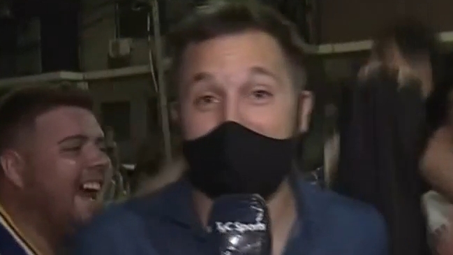Periodista sufrió un robo en medio de un despacho en festejos por el título de Boca Juniors