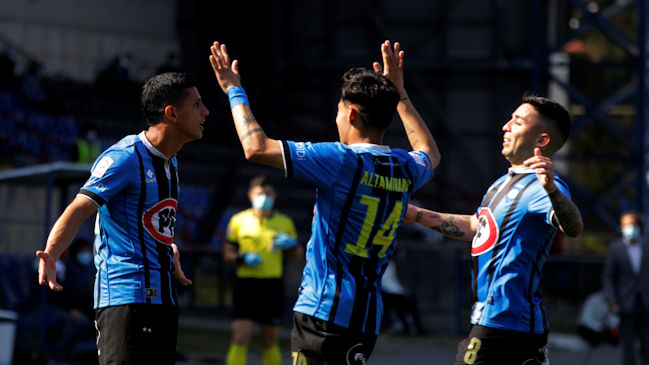 Huachipato venció con autoridad a U. Española y se asentó en zona de copas internacionales