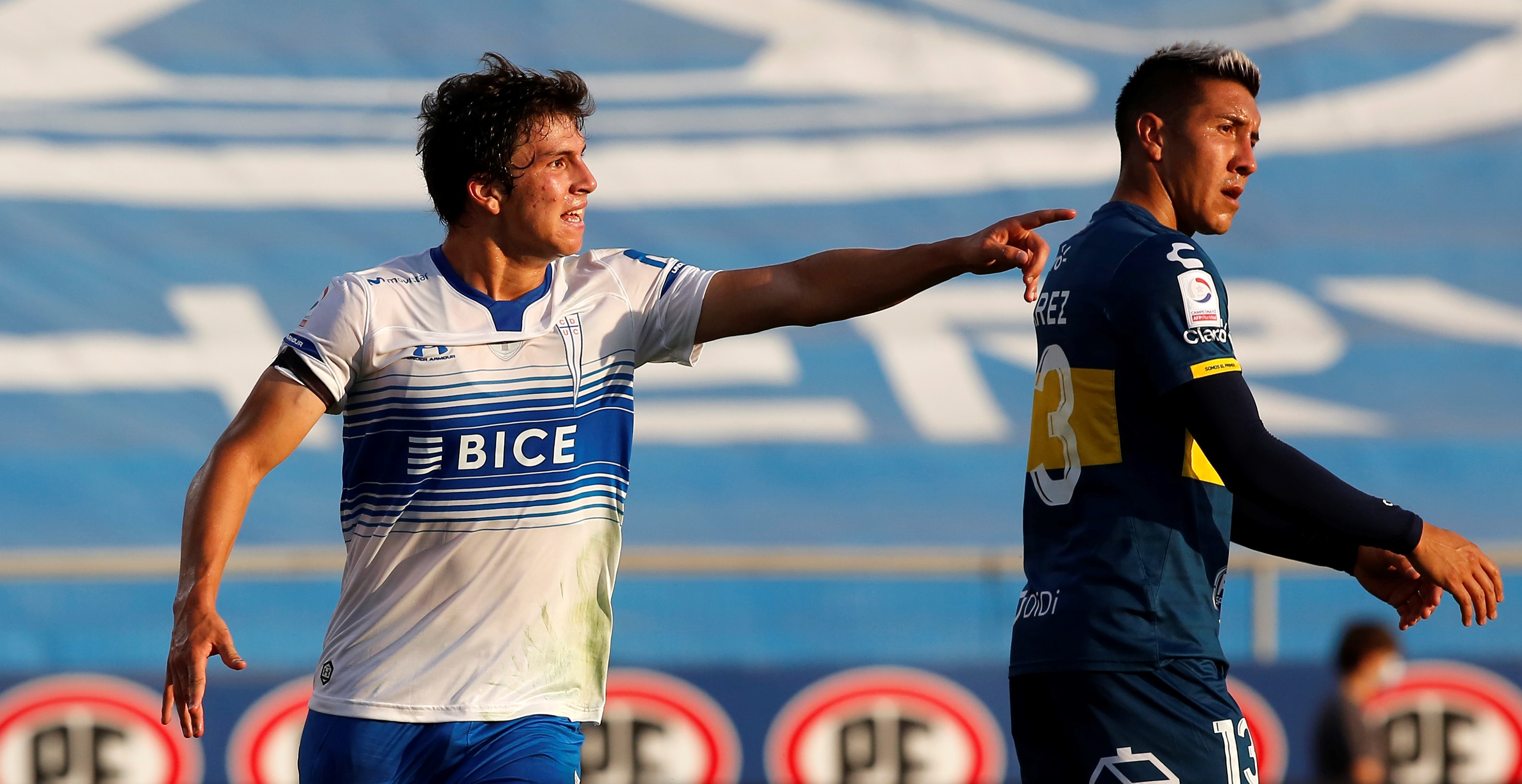 Fernando Zampedri asistió y Gonzalo Tapia de cabeza logró el empate para la UC ante Everton