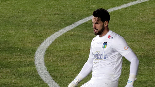 O’Higgins prepara oferta a River Plate para comprar el pase de Augusto Batalla