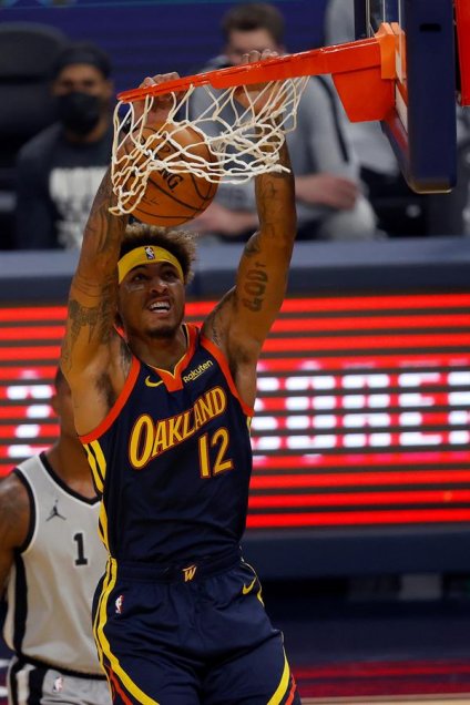 Stephen Curry lideró triunfo de los Warriors ante San Antonio