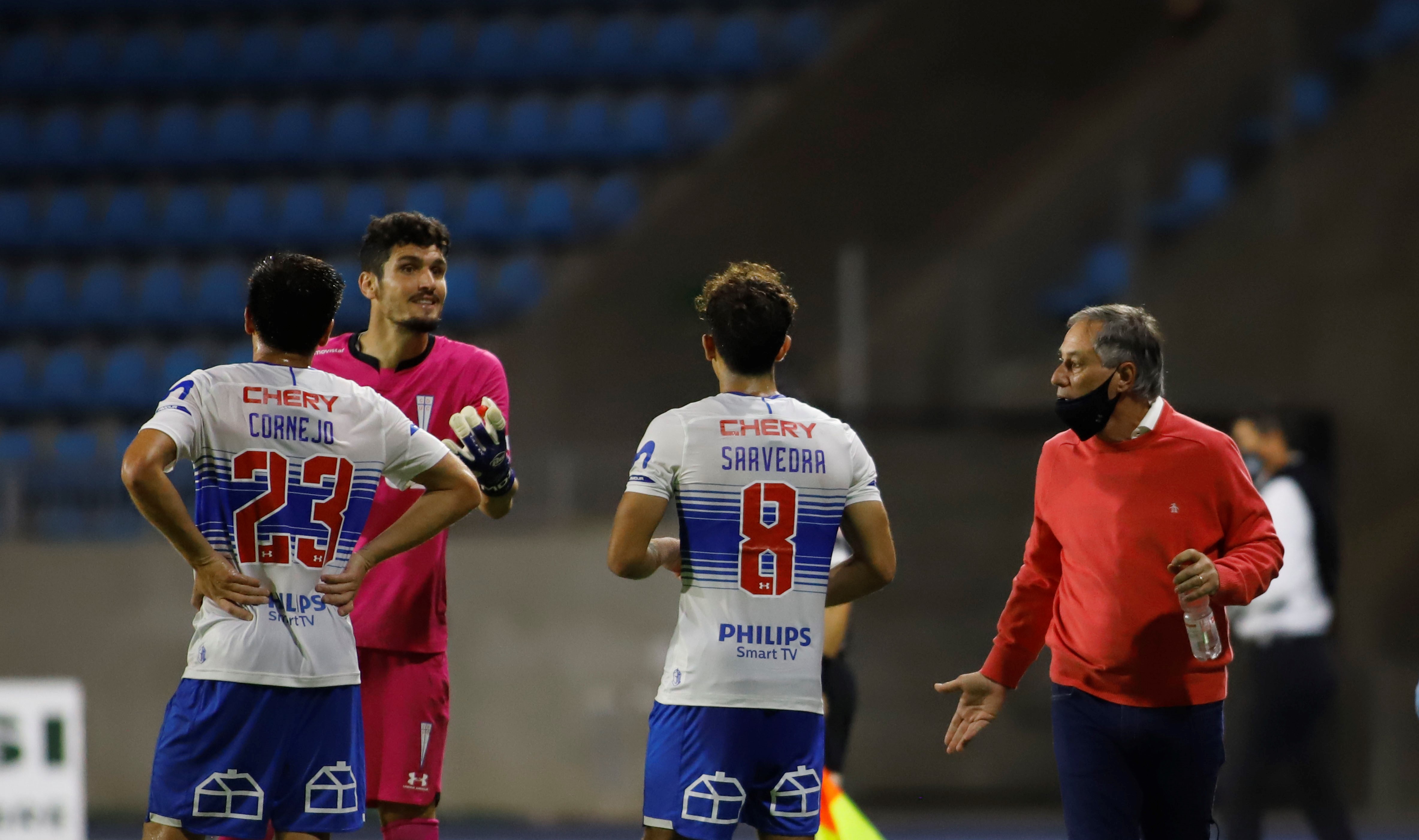 “La Franja”: Universidad Católica se prepara para recibir a Palestino