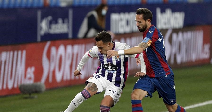 Real Valladolid de Fabián Orellana empató con Levante en la liga española
